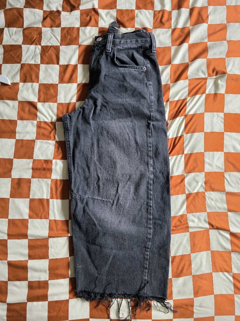 BDG Wide Leg Croppes Jeans
